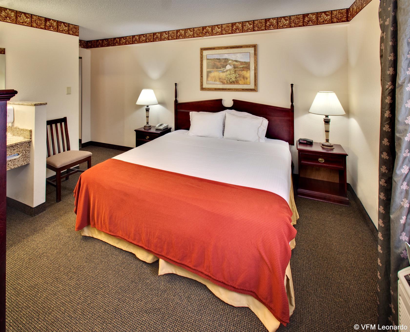 Best Western Watertown מראה חיצוני תמונה