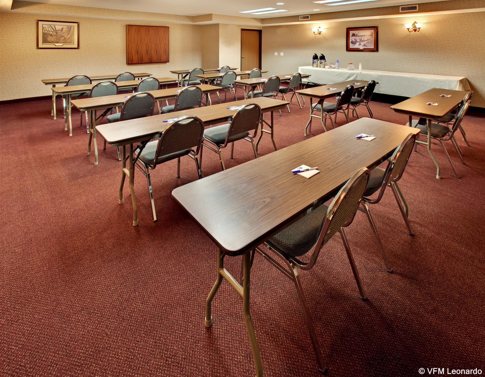 Best Western Watertown מראה חיצוני תמונה