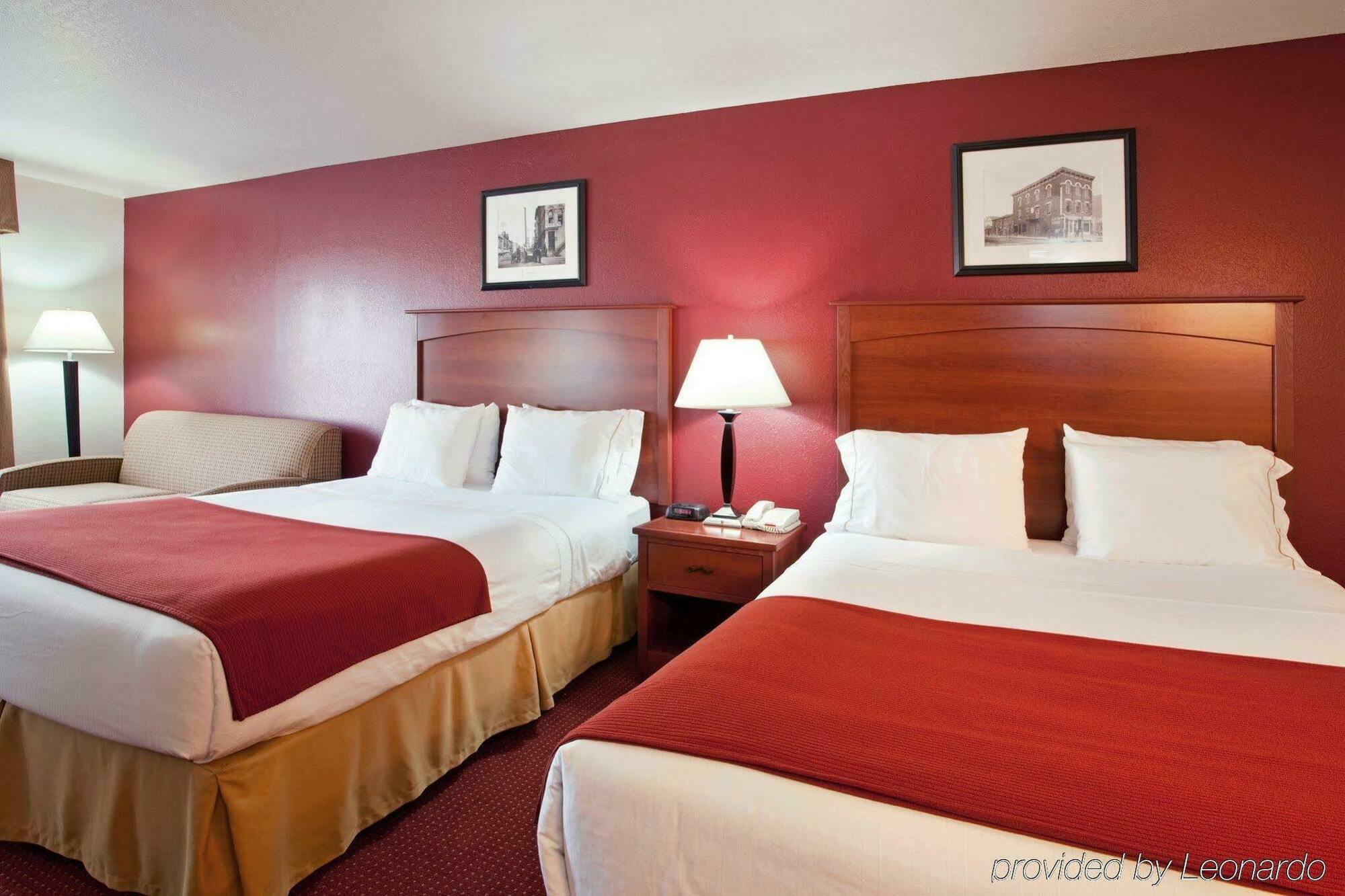 Best Western Watertown מראה חיצוני תמונה